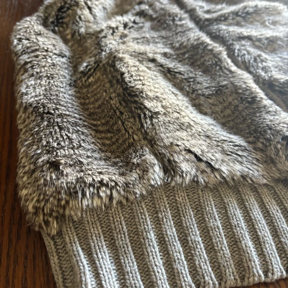 Fuda Faux Fur Knitted Back Tan Vest Size S - Picture 2 of 7